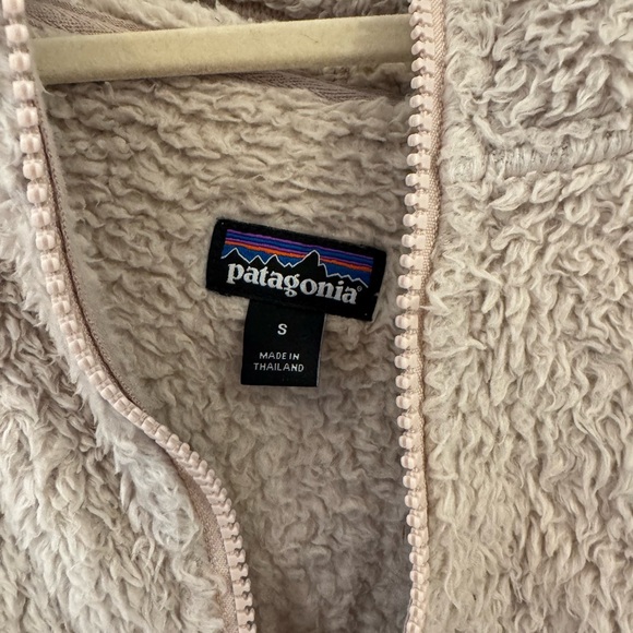 Patagonia Kids' Cream Fleece Jacket size small - Picture 2 of 3